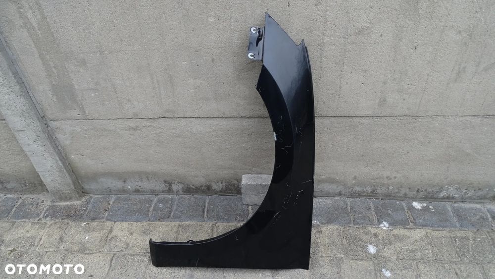 SKODA SUPERB III 3V0 - błotnik przedni lewy - 1