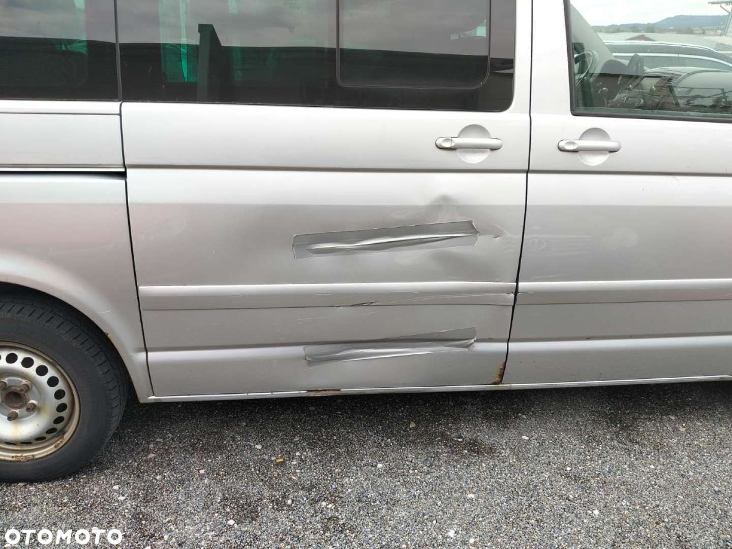 Volkswagen Multivan - 5