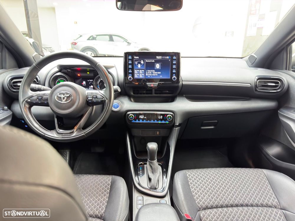 Toyota Yaris 1.5 HDF GR Sport - 31
