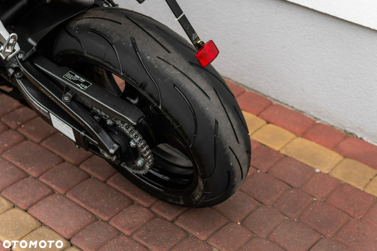 Honda CBR - 8