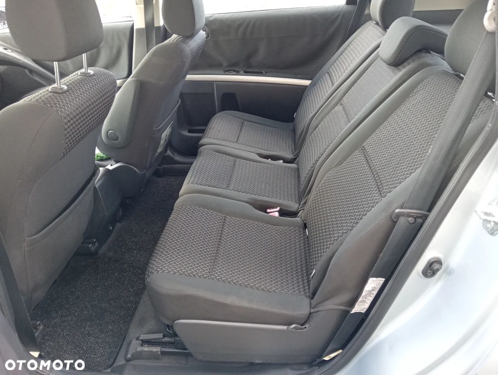 Toyota Corolla Verso 1.8 Sol + 7os - 10