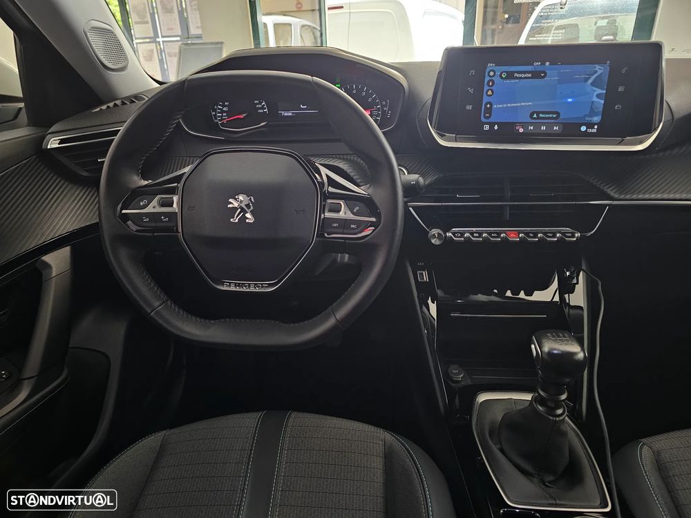 Peugeot 2008 - 16
