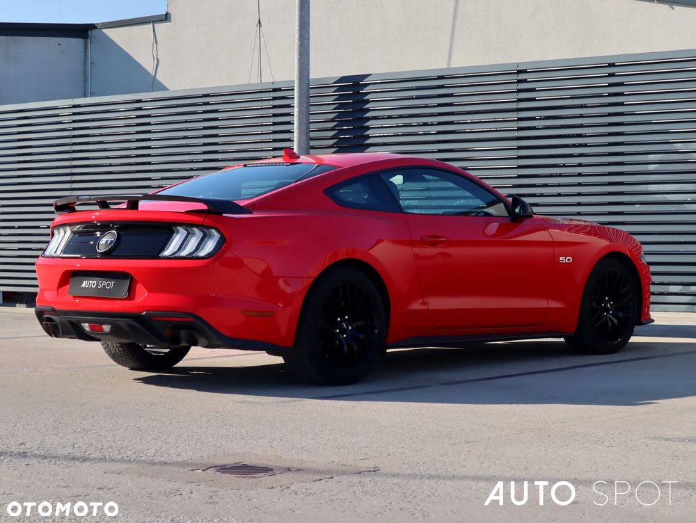 Ford Mustang 5.0 V8 GT - 6