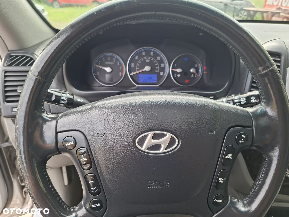 Hyundai Santa Fe 3.3 V6 SE - 12