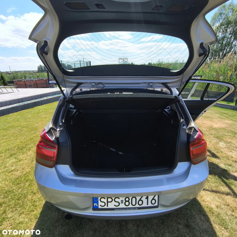 BMW Seria 1 116i - 10