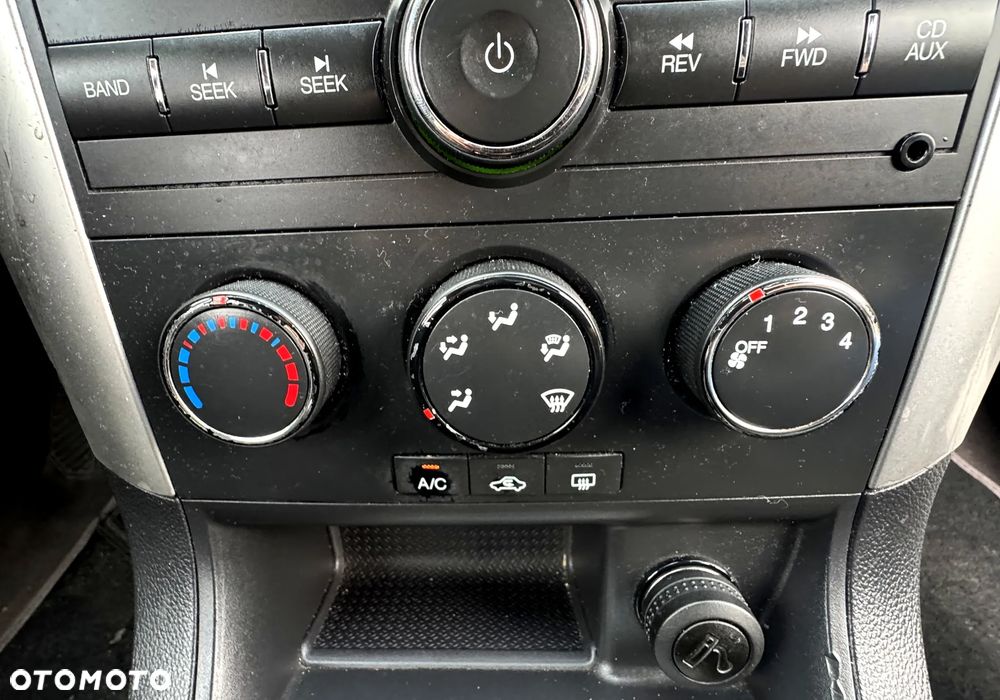 Chevrolet Captiva 2.0 d LS - 17