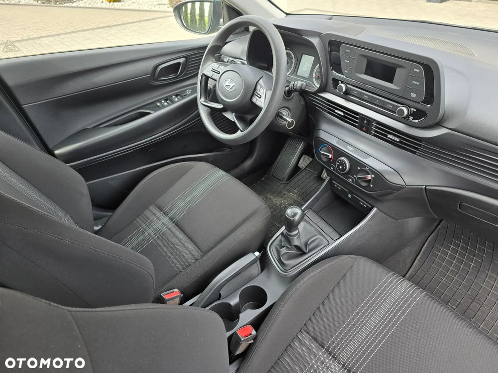 Hyundai i20 1.2 Pure - 10