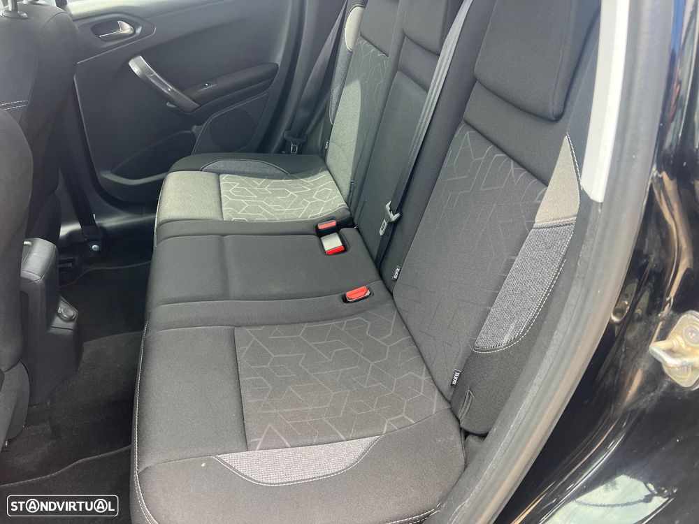 Peugeot 2008 1.2 PureTech Style - 29