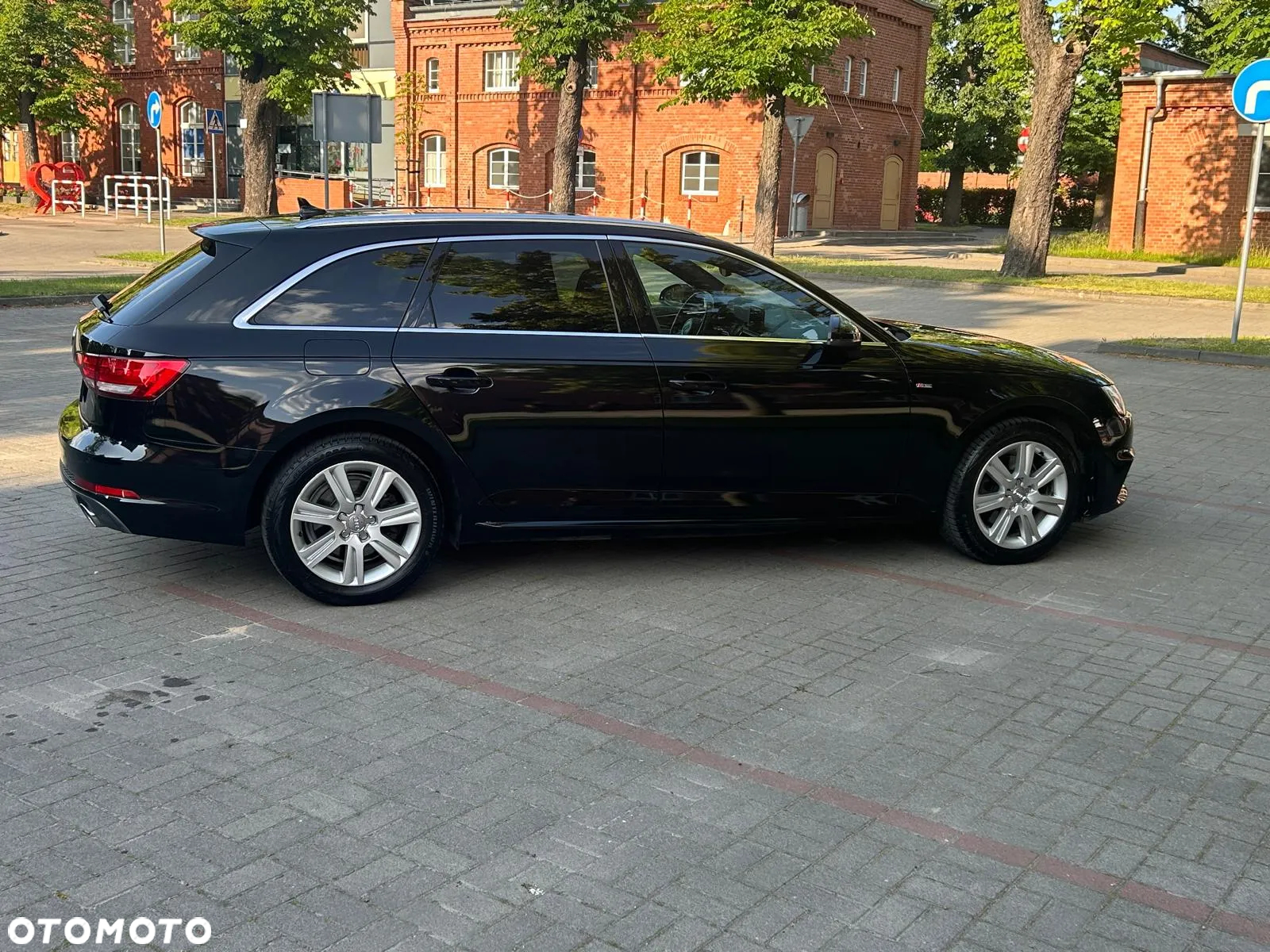 Audi A4 ver-2-0-tfsi-ultra-sport-s-tronic - 8