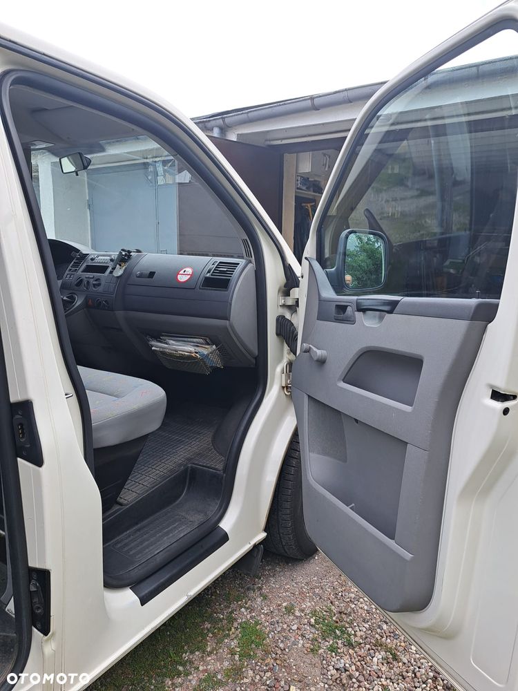 Volkswagen T5 - 6
