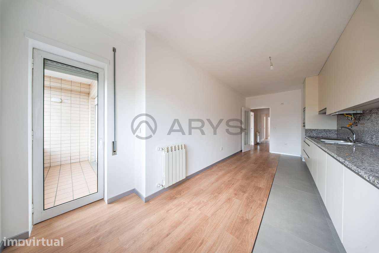 Apartamento T3 renovado em Lamaçães - Grande imagem: 3/29