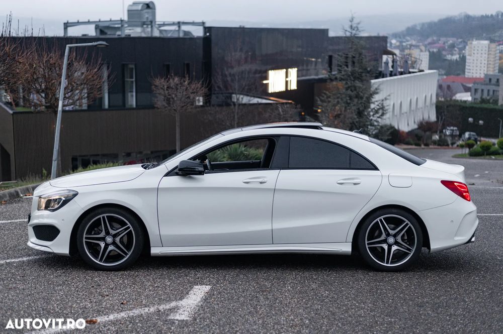 Mercedes-Benz CLA 220 (CDI) d 4Matic 7G-DCT AMG Line - 33