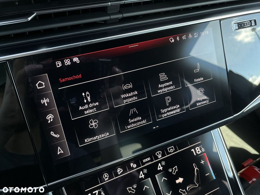 Audi Q8 - 32