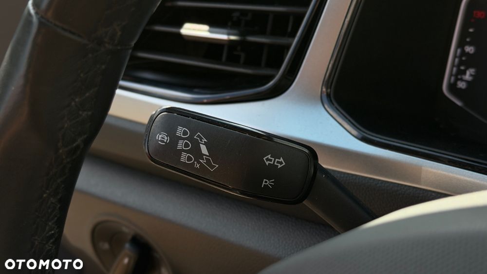 Volkswagen T-Roc 1.0 TSI Life - 35