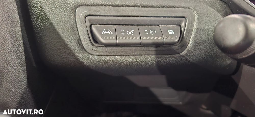 Renault Captur Intens - 23