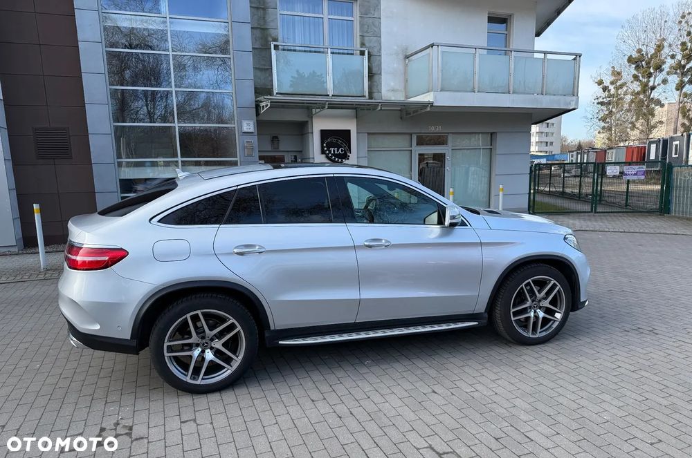 Mercedes-Benz GLE 350 d 4Matic 9G-TRONIC AMG Line - 7