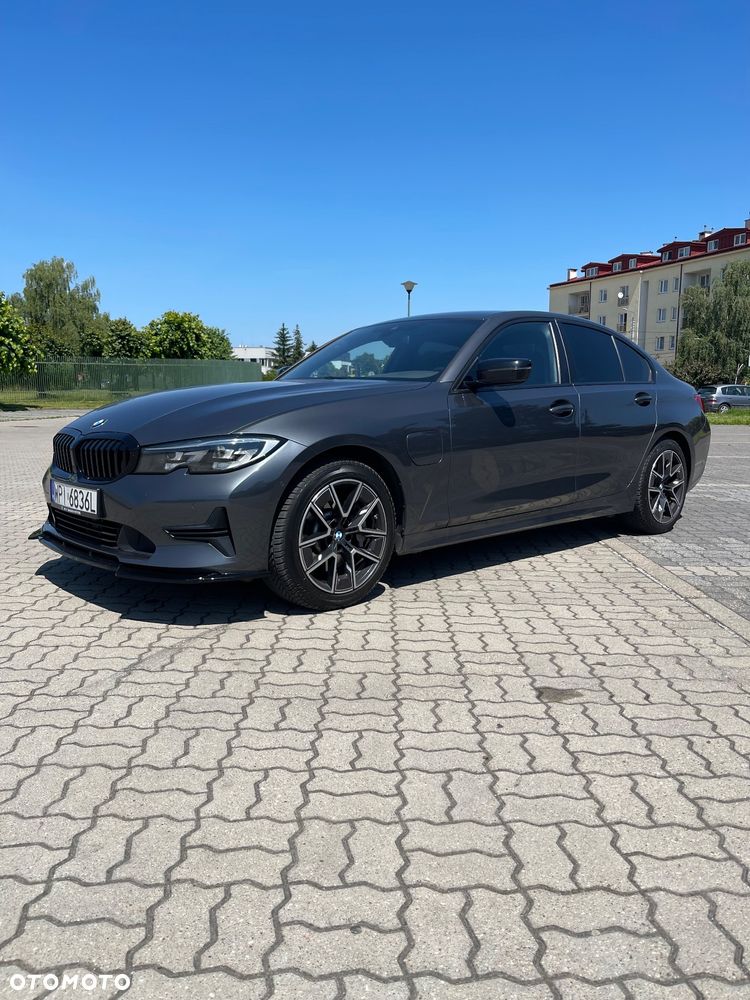 BMW Seria 3 330e Advantage - 1