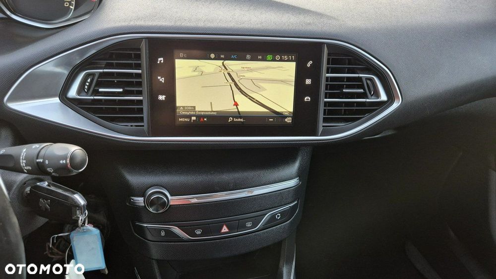 Peugeot 308 BlueHDi FAP 130 EAT8 Stop & Start Allure Pack - 14