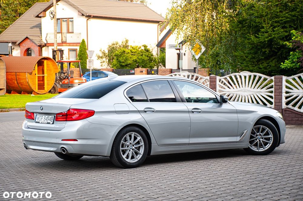 BMW Seria 5 520d Luxury Line - 20