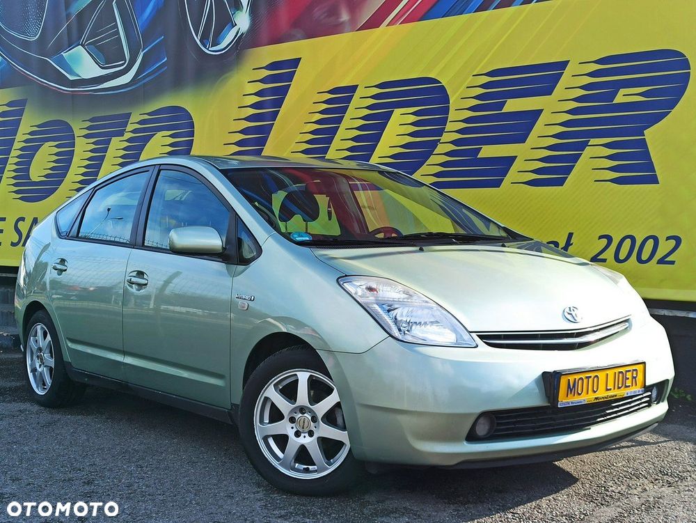 Toyota Prius - 1