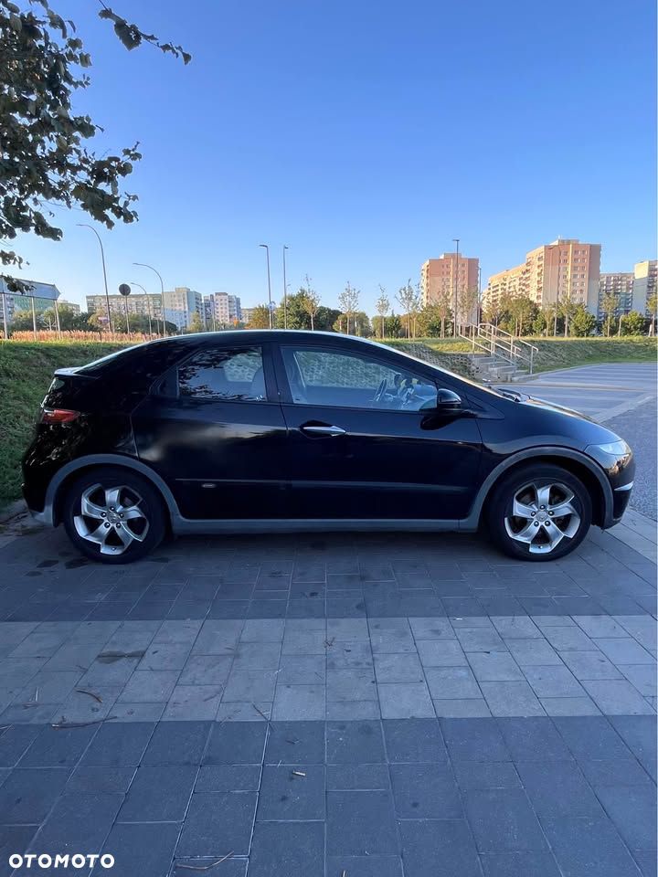 Honda Civic 1.8 Comfort - 10