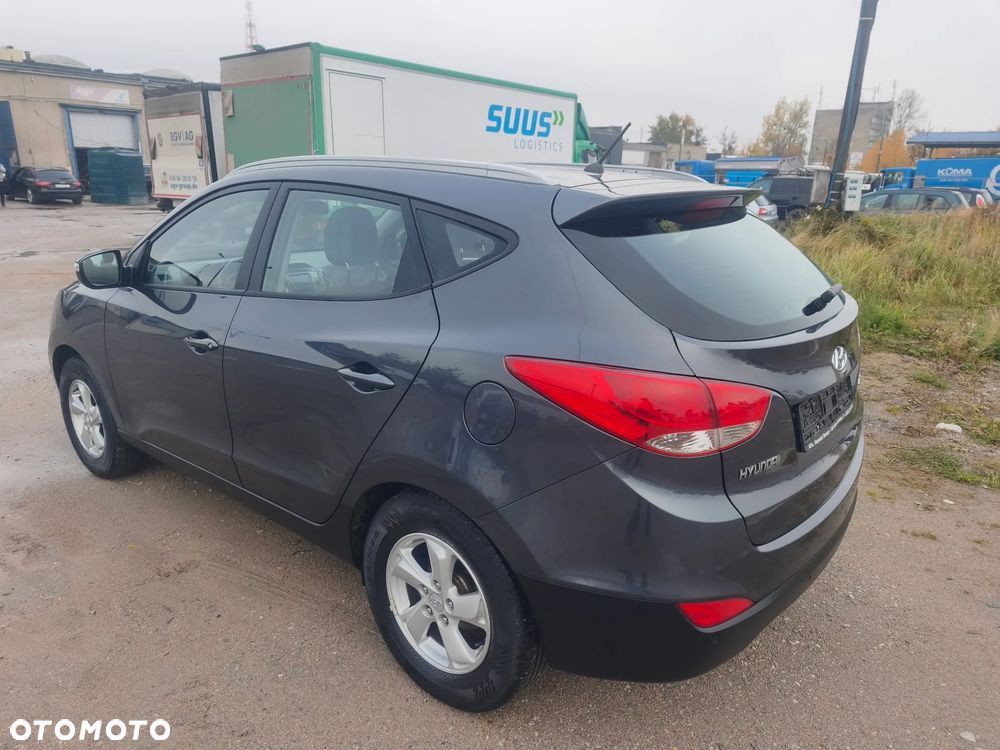 Hyundai ix35 2.0 Premium 2WD - 3
