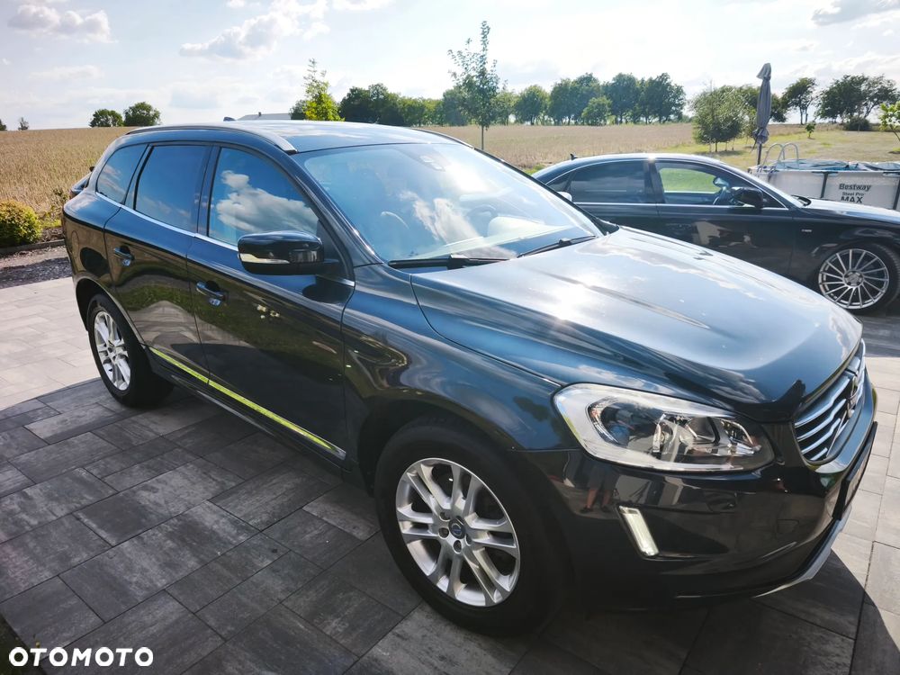 Volvo XC 60 D5 AWD Summum - 2
