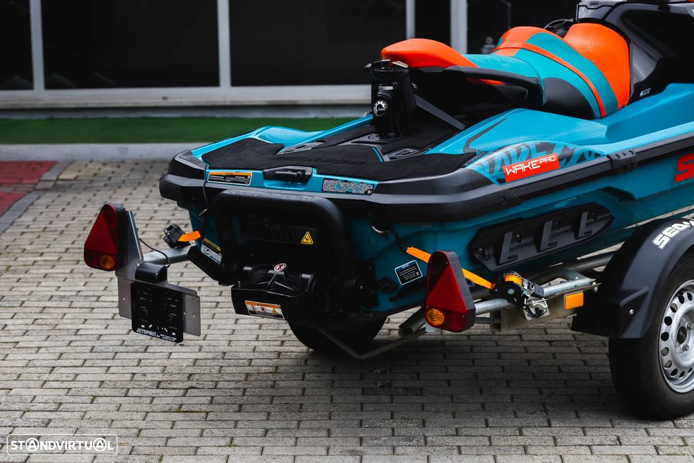 Sea-Doo wake pro 230 - 16