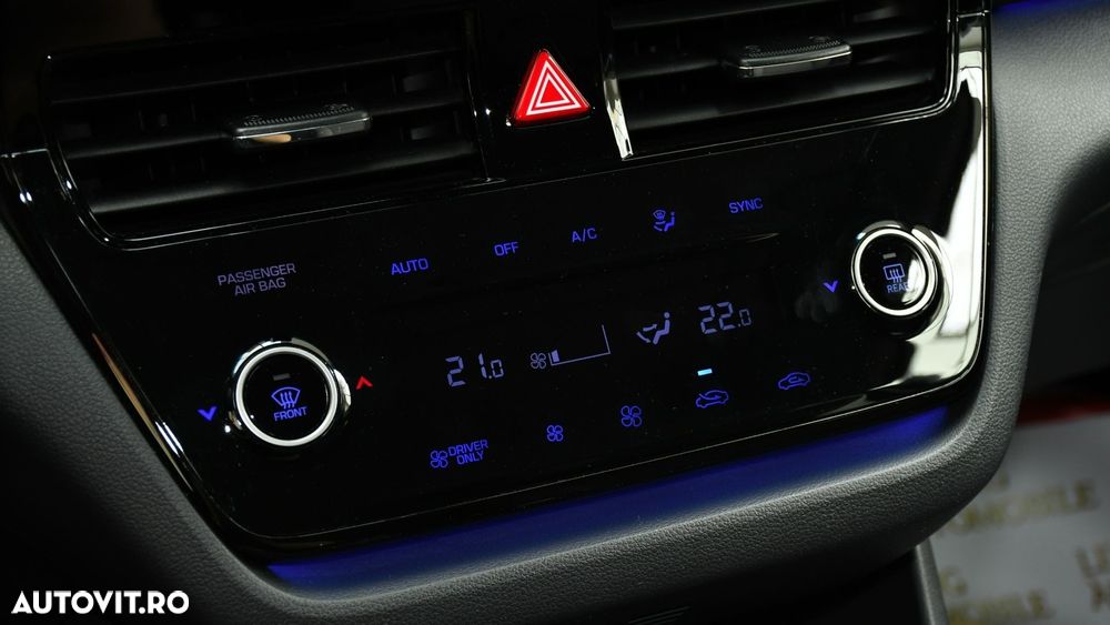 Hyundai IONIQ 1.6 GDI Style - 20