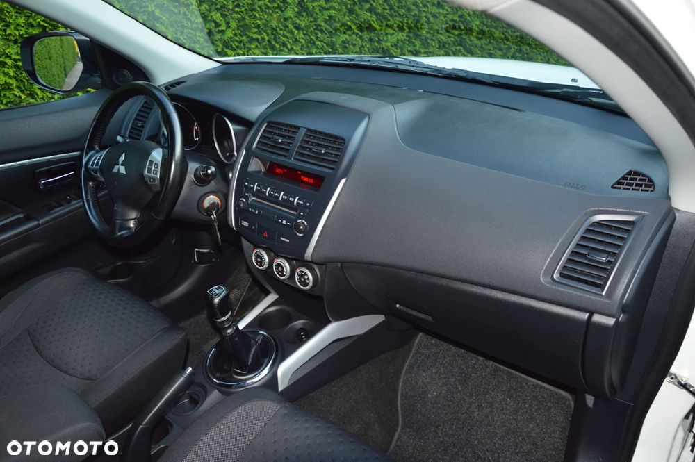 Mitsubishi ASX 1.8 DI-D 2WD Edition II - 18