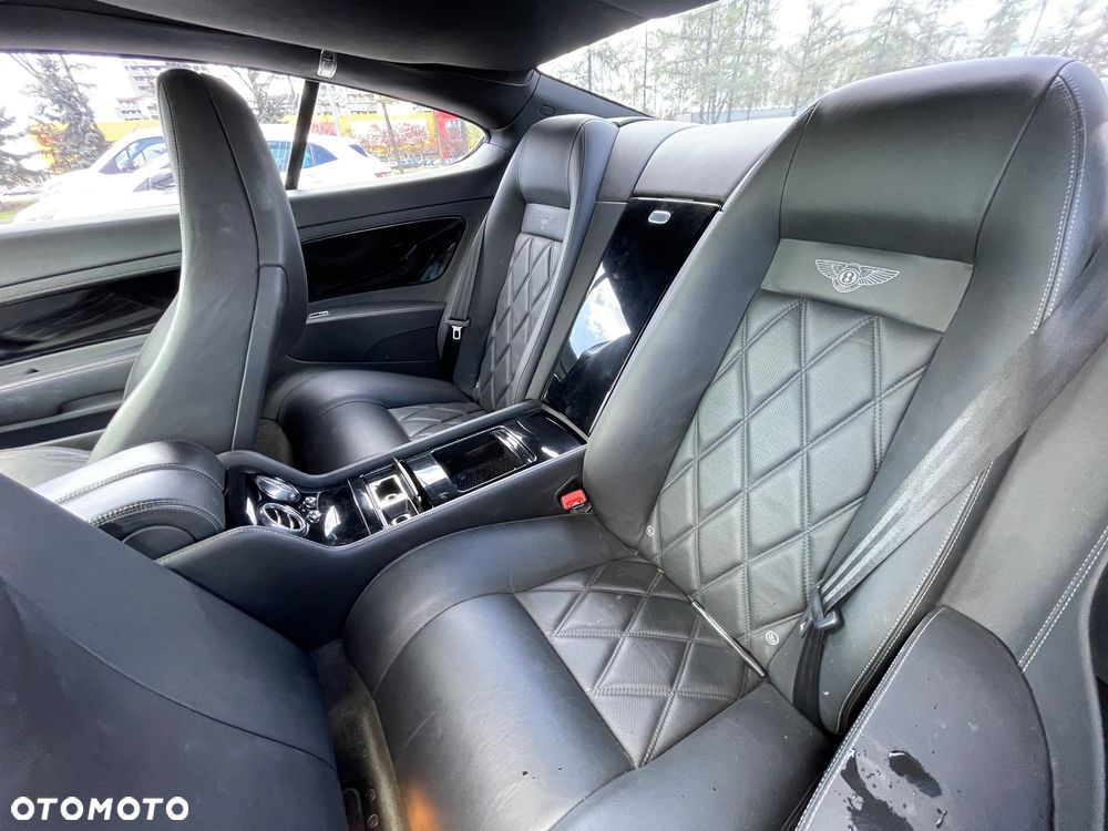 Bentley Continental GT Standard - 13