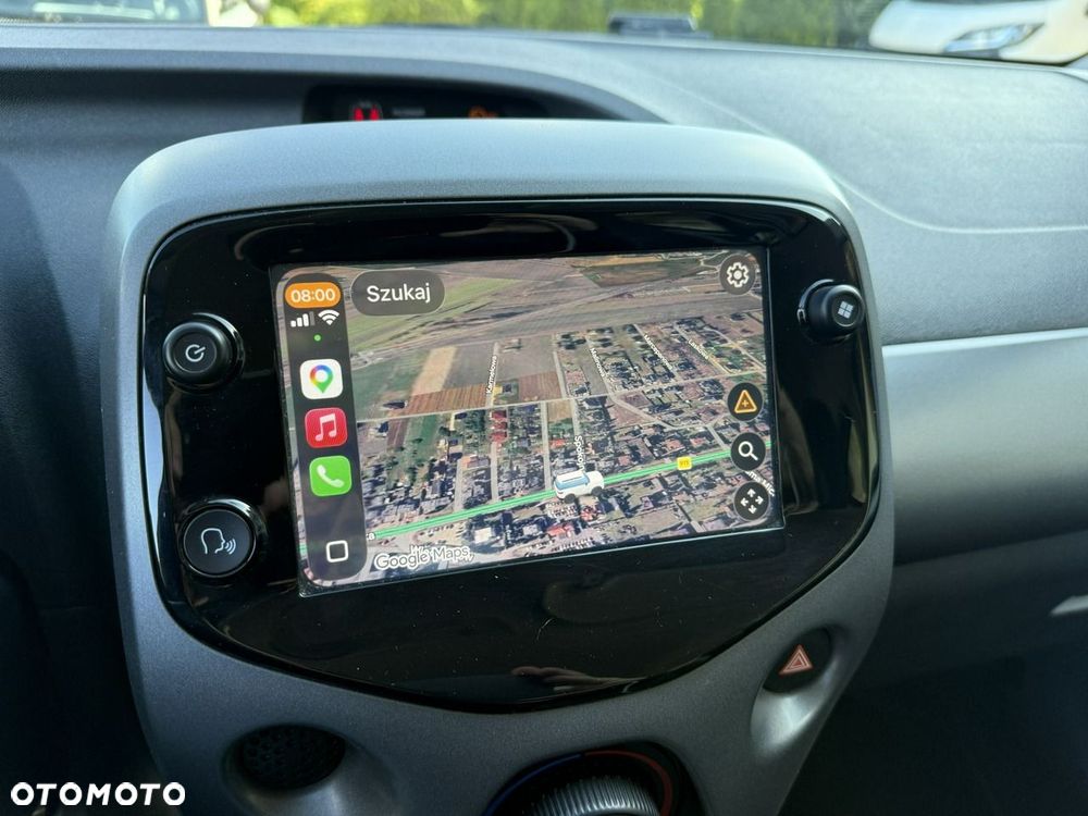Toyota Aygo x-play - 18