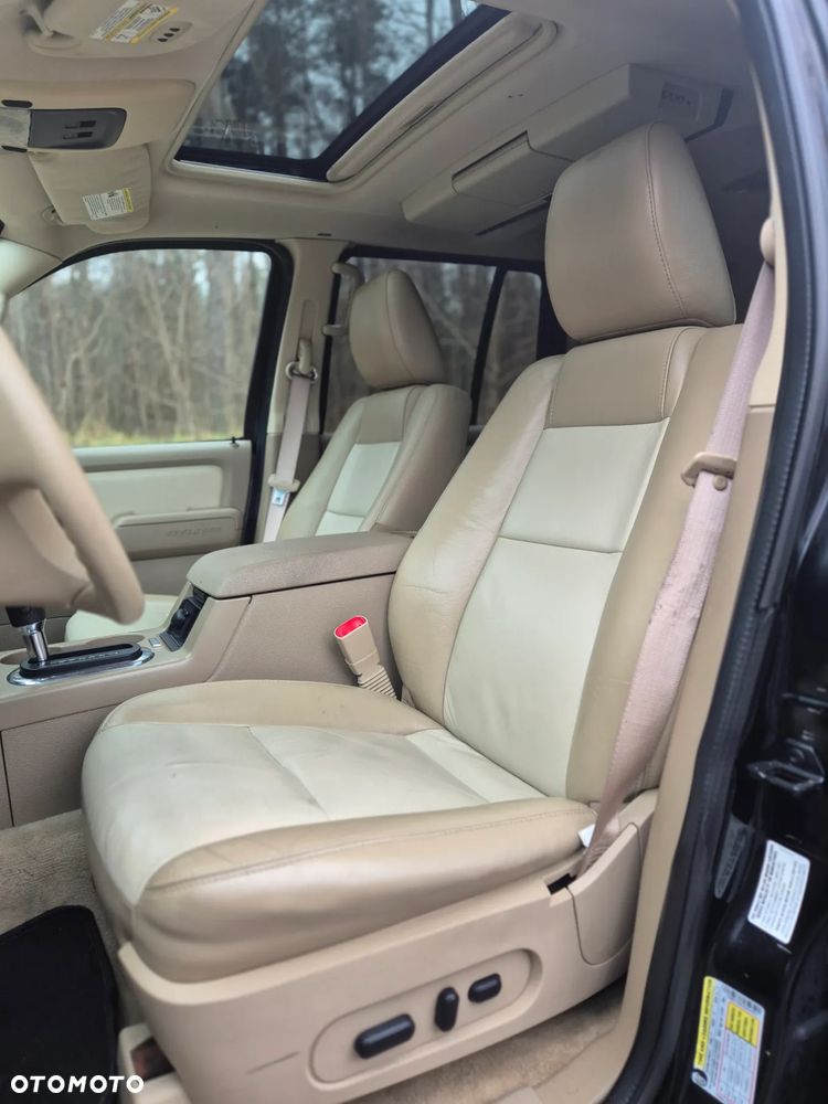 Ford Explorer 4.0 AWD - 14