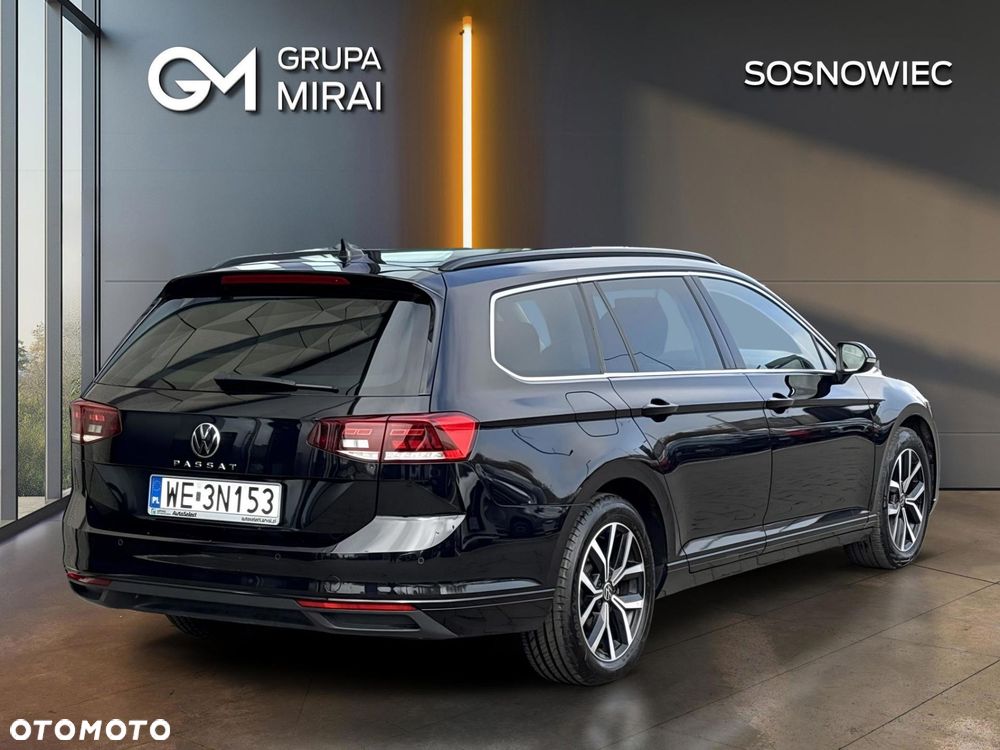 Volkswagen Passat - 5