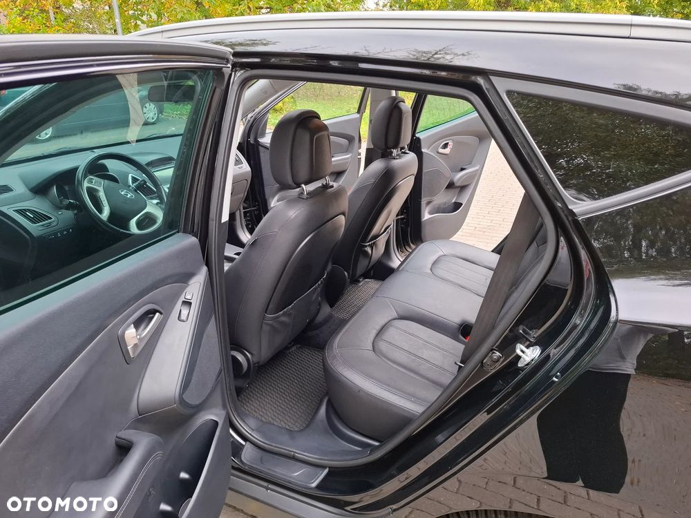Hyundai ix35 - 12