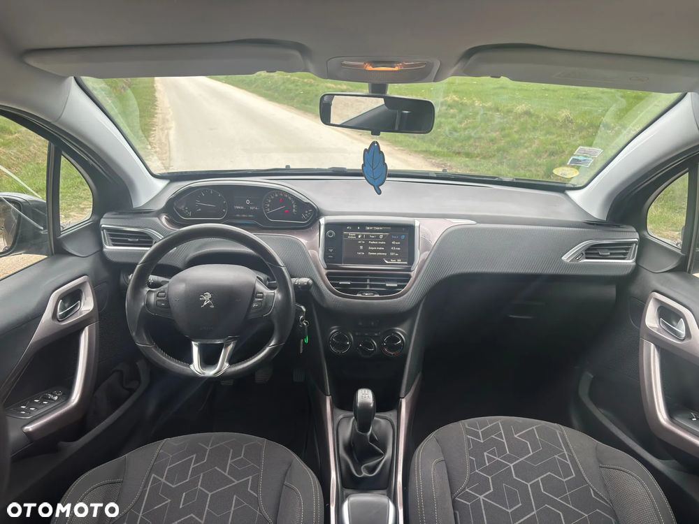 Peugeot 2008 1.4 HDi Active - 11