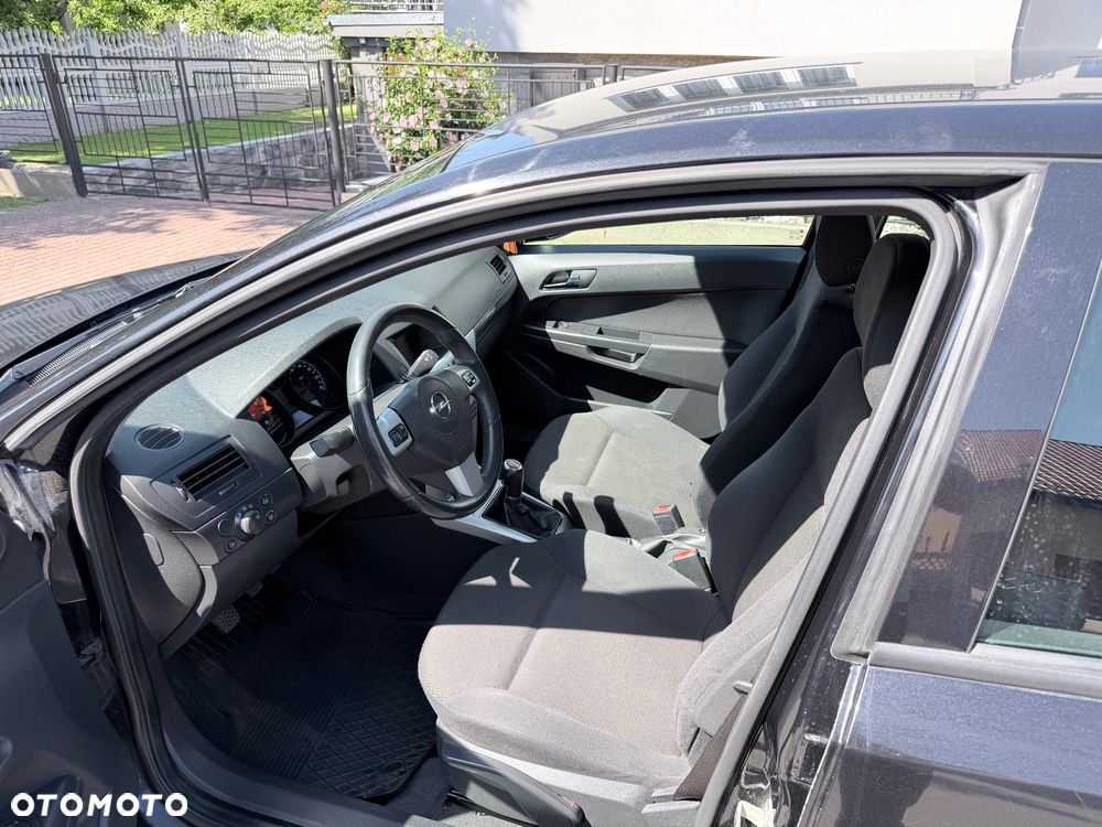 Opel Astra 1.4 - 12