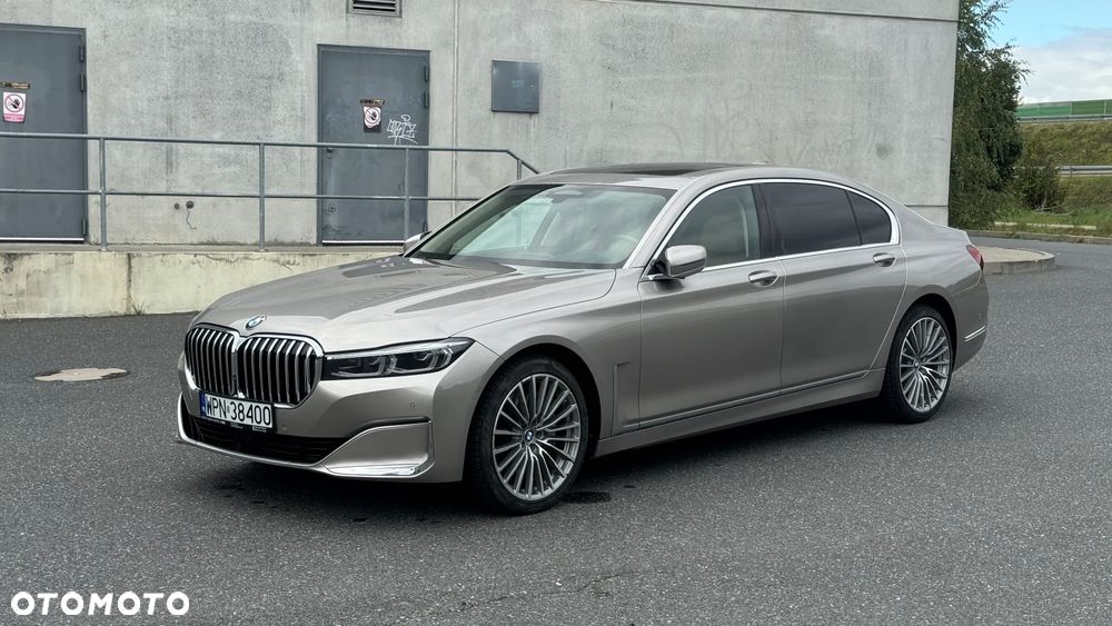 BMW Seria 7 750Li xDrive - 1