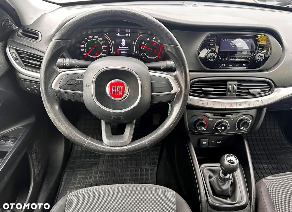 Fiat Tipo 1.4 16V EU6d - 10