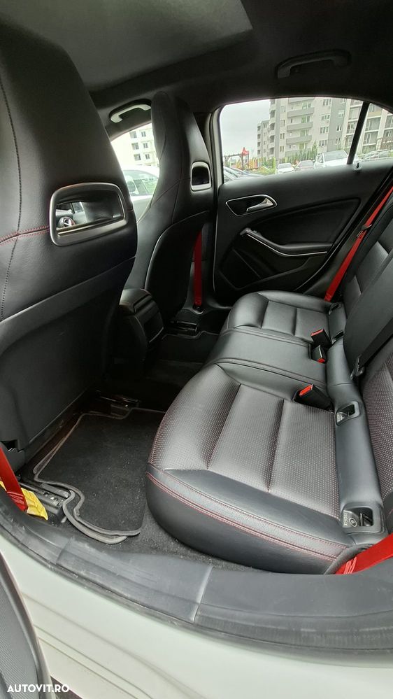 Mercedes-Benz A 45 AMG 4Matic Aut. - 7