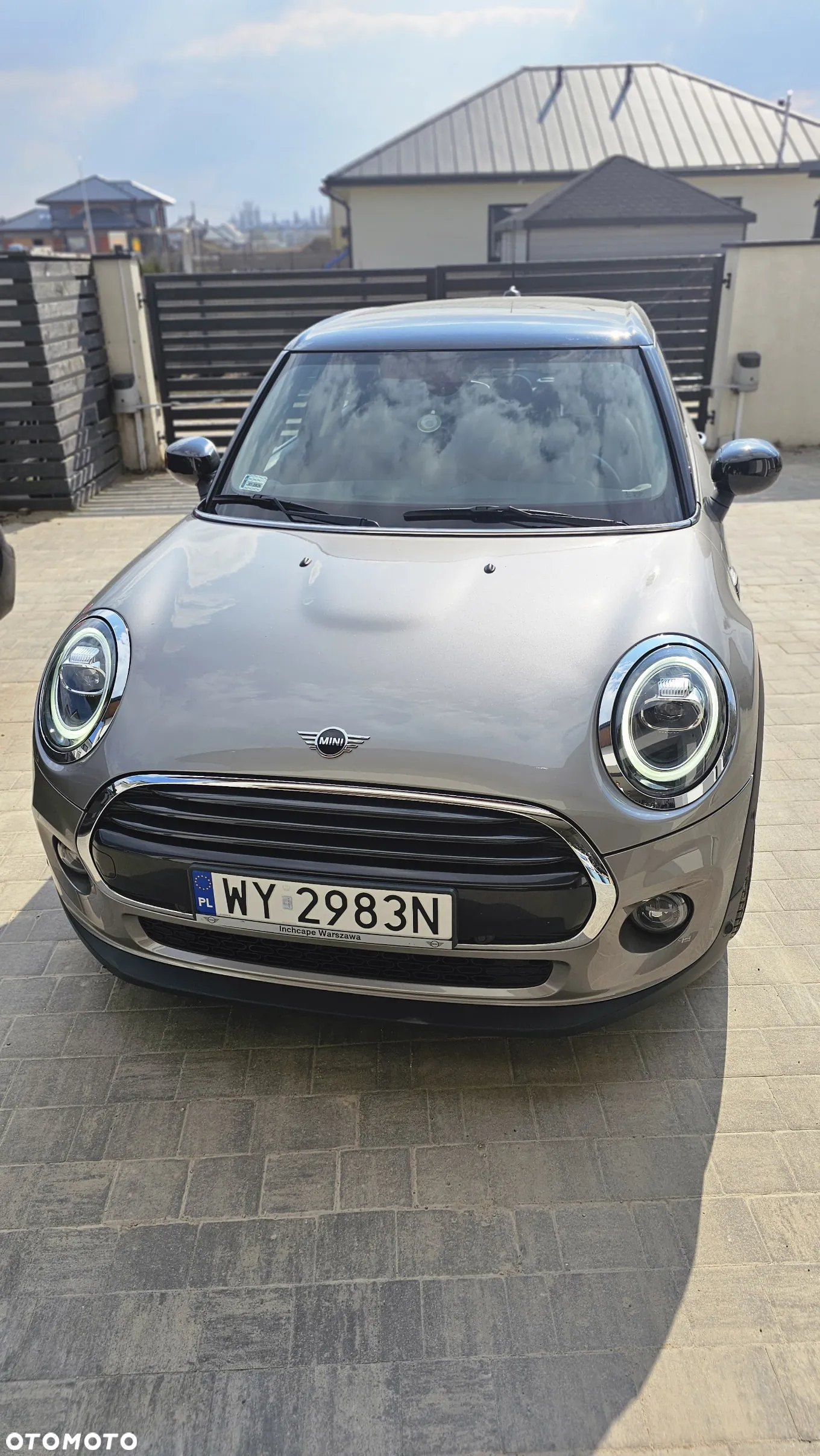 MINI Cooper Standard - 3