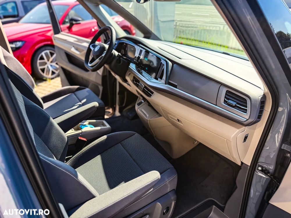 Volkswagen Multivan - 23