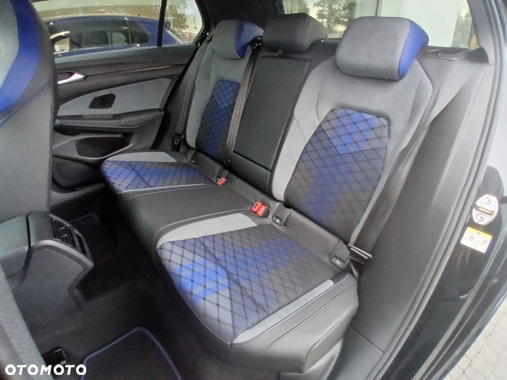 Volkswagen Golf 2.0 TSI 4Motion R DSG - 10
