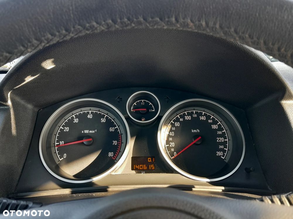 Opel Astra - 13