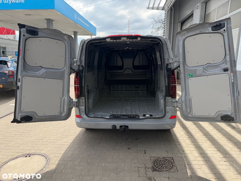 Volkswagen Transporter T7 - 6