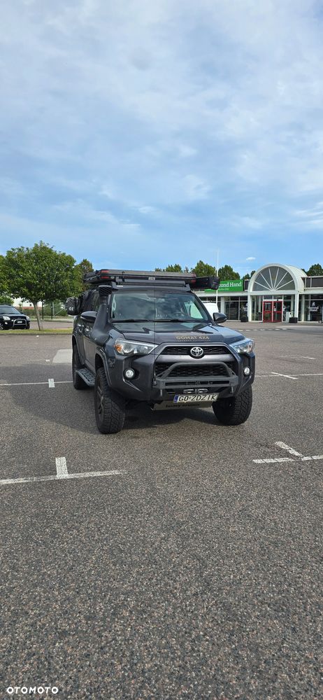 Toyota 4-Runner - 30