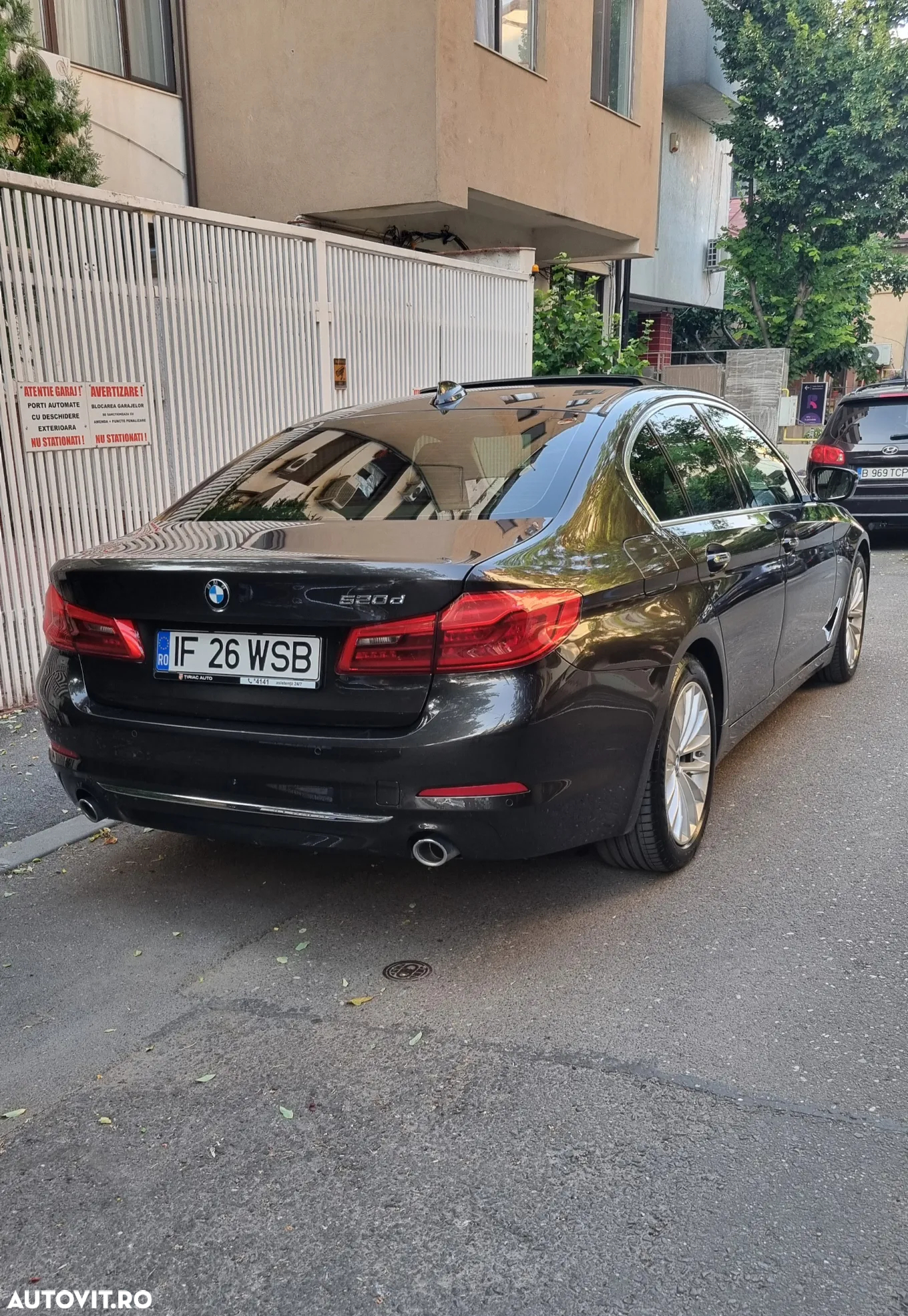 BMW Seria 5 520d Aut. Luxury Line - 6