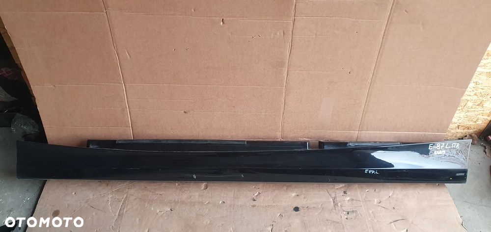 Listwa progowa lewa BMW I E87 Lift 668/9 7184353 - 1