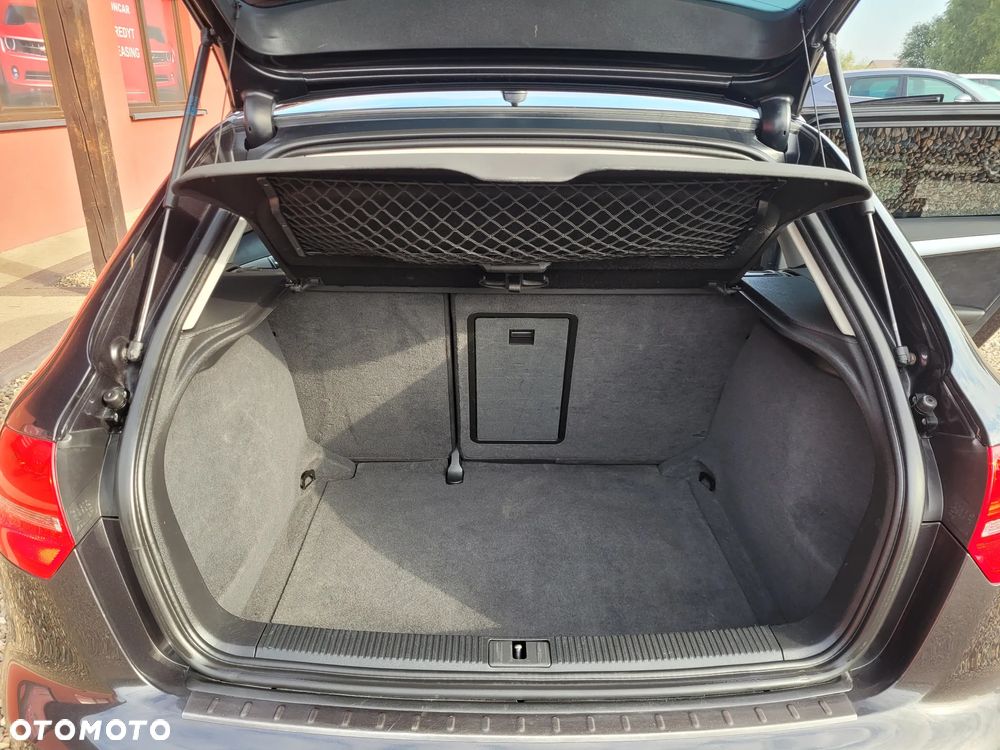 Audi A3 2.0 TDI DPF Ambiente S tronic - 7