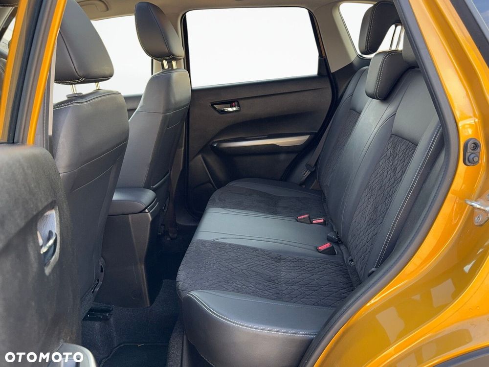 Suzuki Vitara - 11